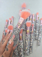 Load image into Gallery viewer, ONLYsaints Makeup Brush Set - Pink
