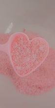 Load image into Gallery viewer, Soul Mate Rose Bath Salts
